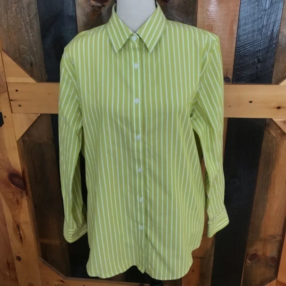 Jones New York button down shirt, size L